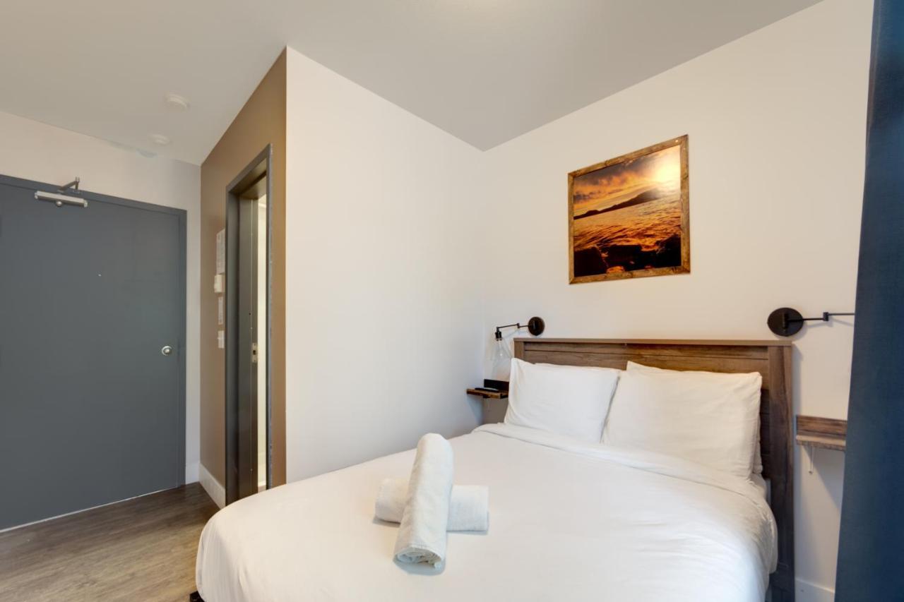 Hi Kelowna Hostel Екстер'єр фото