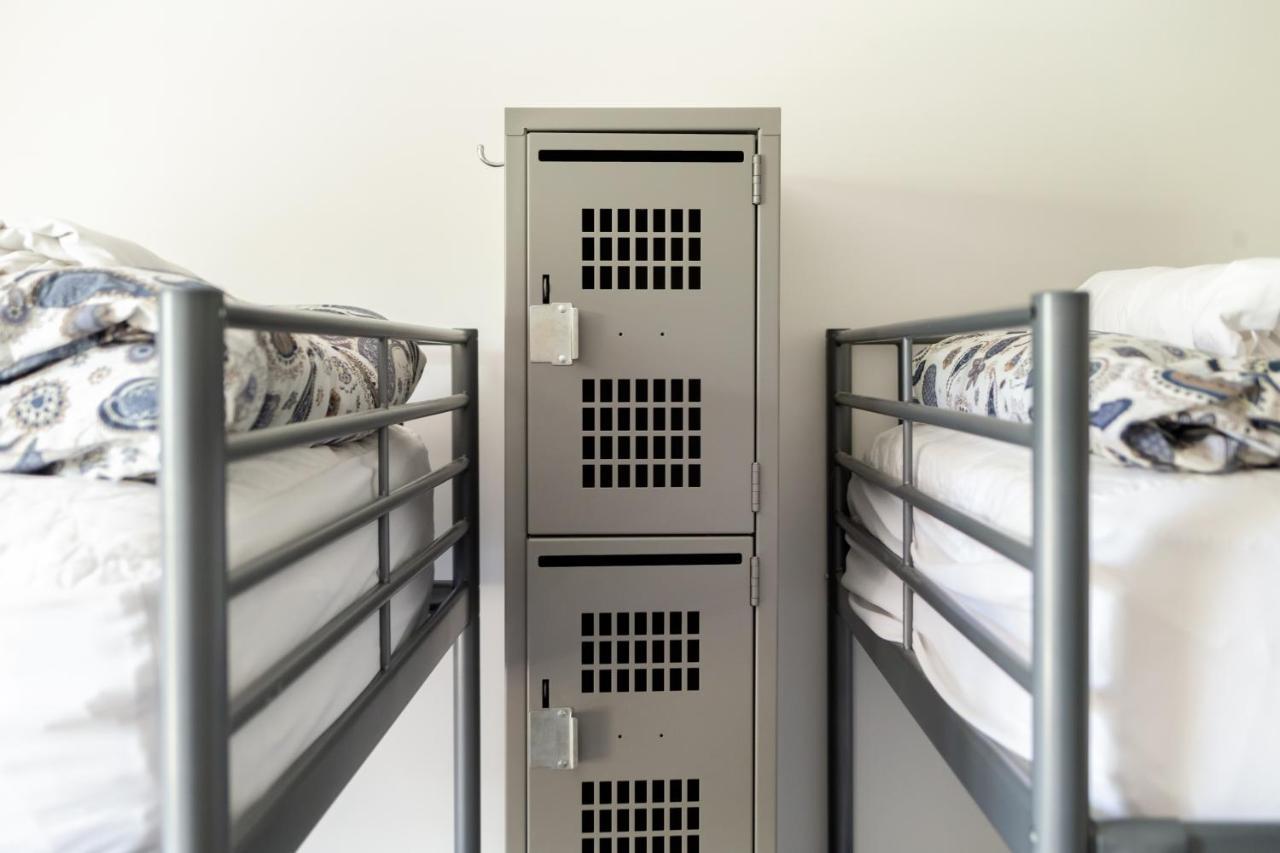 Hi Kelowna Hostel Екстер'єр фото
