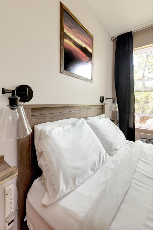 Hi Kelowna Hostel Екстер'єр фото
